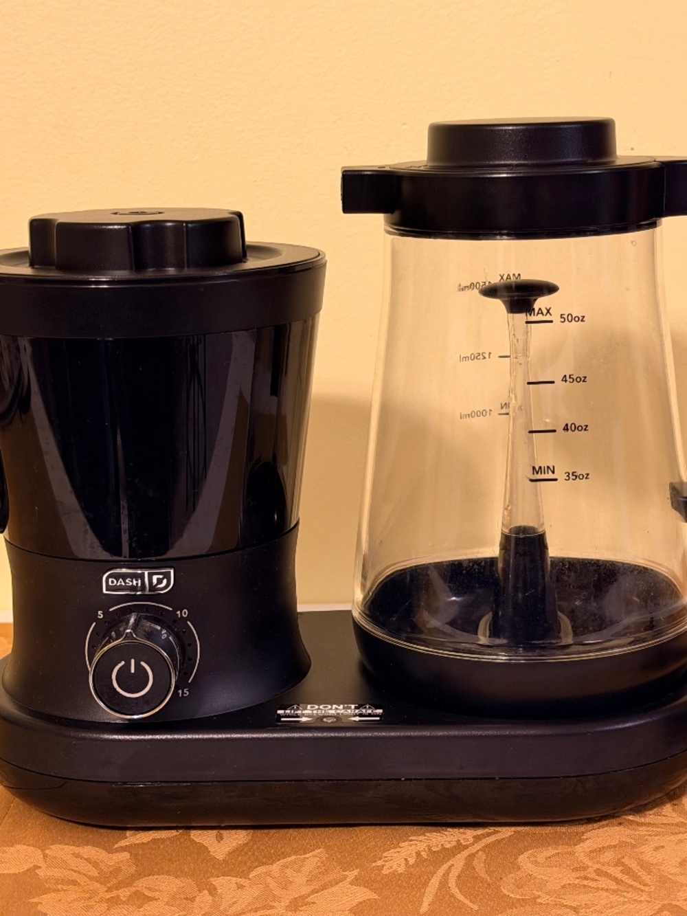 Dash Cold Brew Coffee Maker